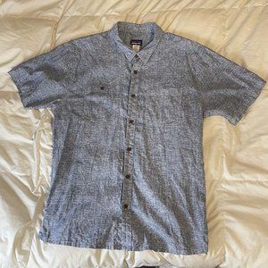 Patagonia Organic Cotton Button Up Size Large Short Sleeve